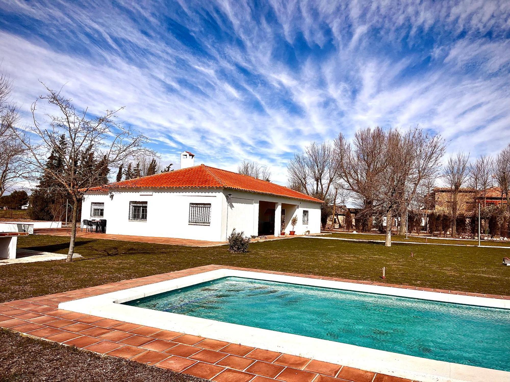 Villa Mercedes Argamasilla de Calatrava Exterior photo